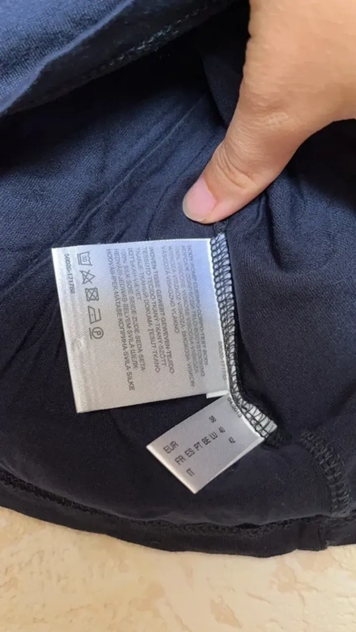 Tee-shirt bleu marine 38/40 - photo numéro 5