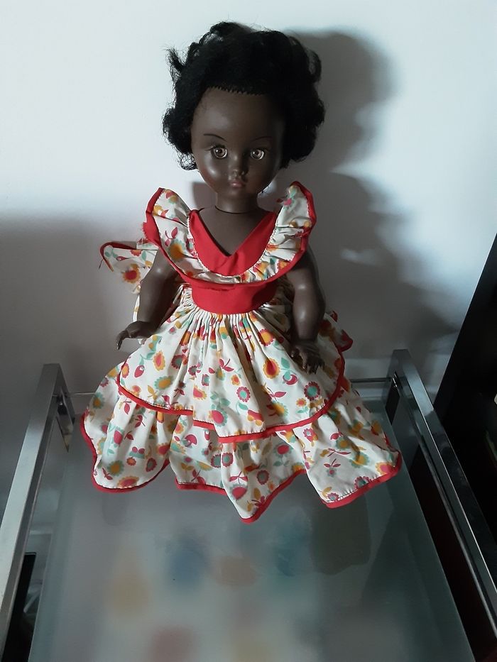 Poupée  marque bella de 30 cm avec sa robe - photo numéro 2