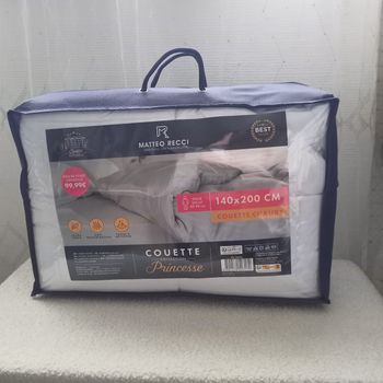 Couette chaude 140x200 cm/Matteo Recci
