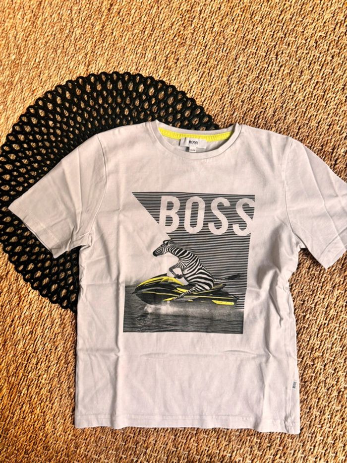 TEE shirt blanc noir Hugo boss