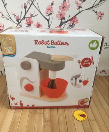 Robot batteur en bois