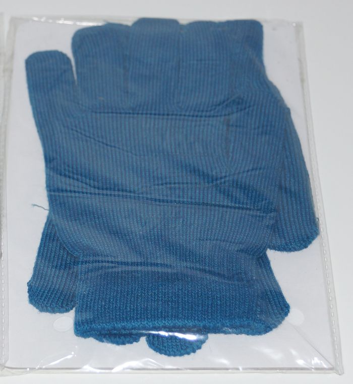 LOT PAIRES DE GANTS - photo numéro 2