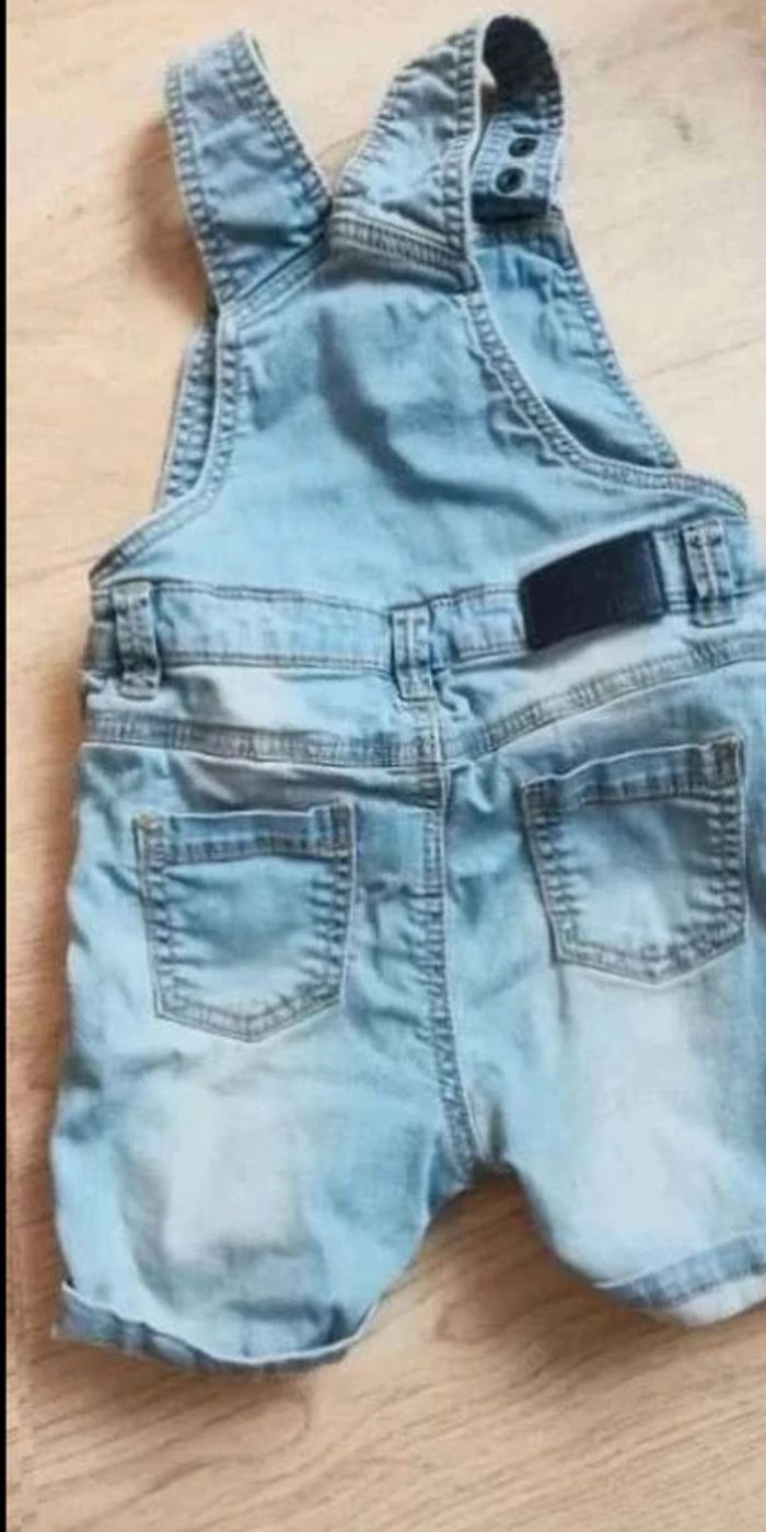 Salopette courte en jean - photo numéro 2