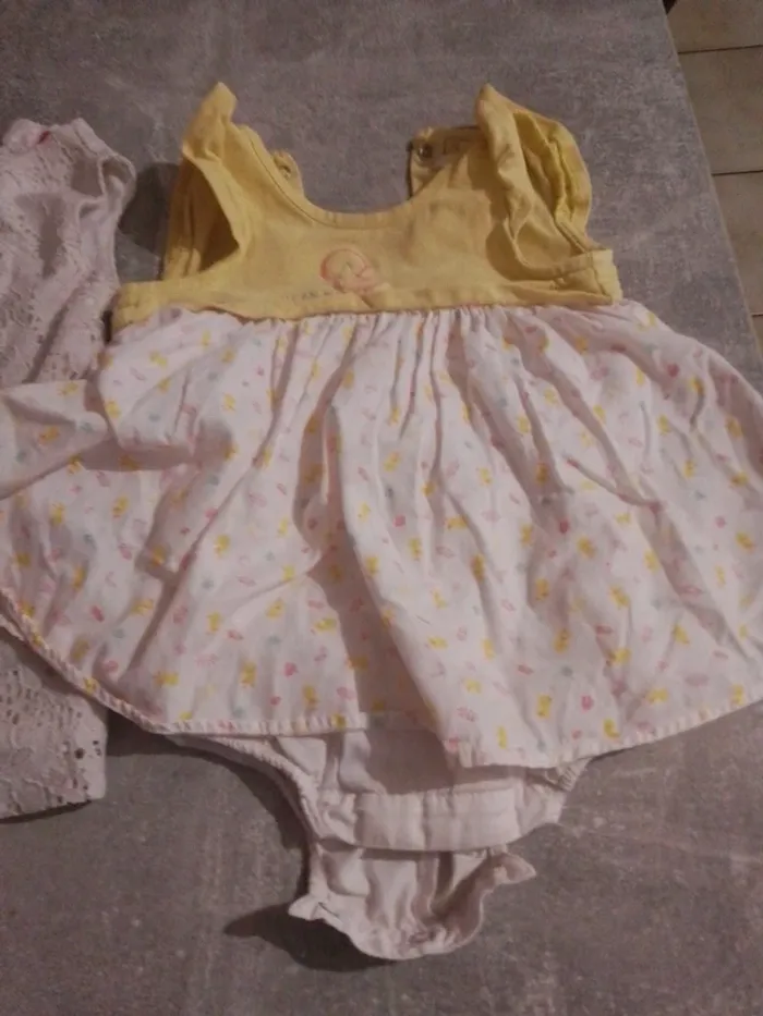Robe bébé fille 6 mois - photo numéro 2