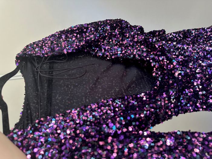 Robe sequins dos nu - photo numéro 4
