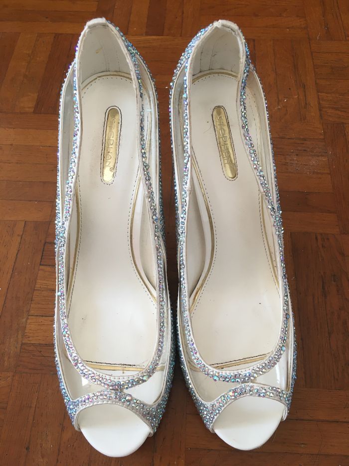 Chaussure à talons pointus bout ouvert argenté et transparent Stephen
