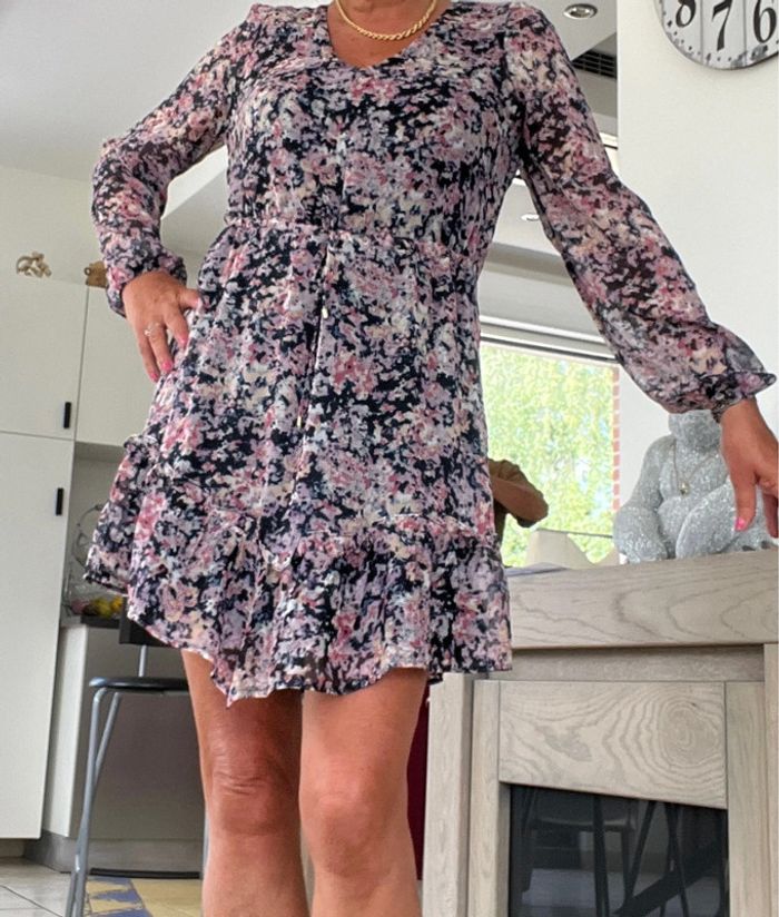 Étam taille 38 jolie robe été motif fleurs - photo numéro 5