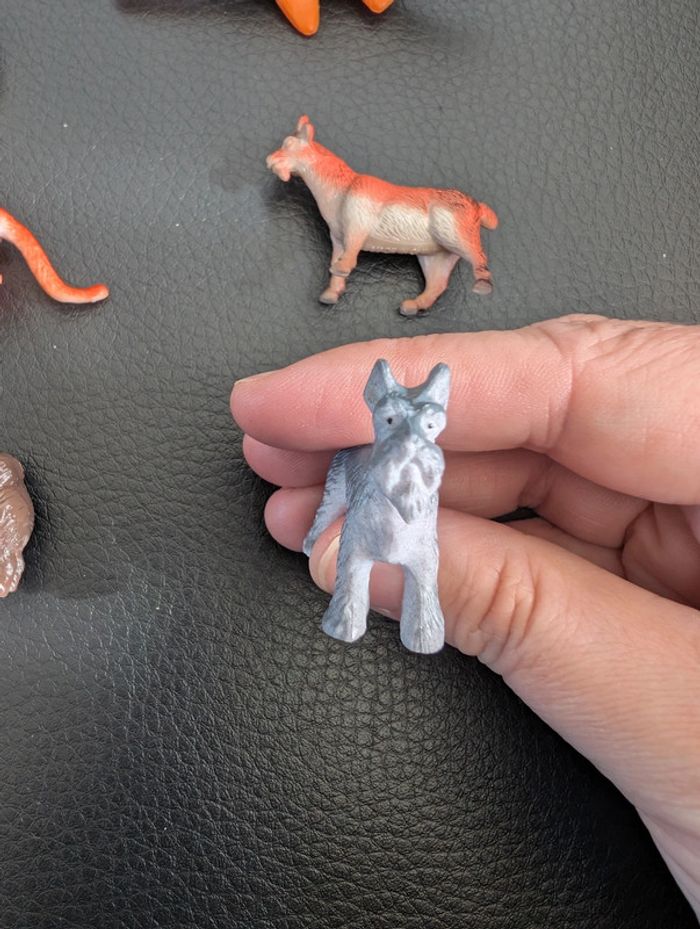 Lot de 10 petites figurines animaux - photo numéro 2