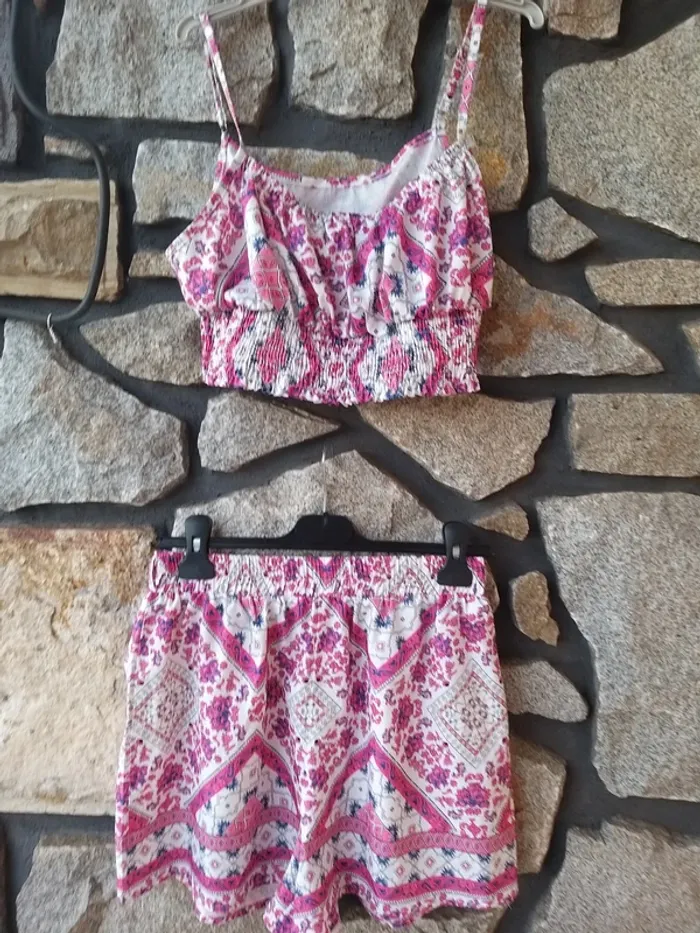 Ensemble femme debardeur et short