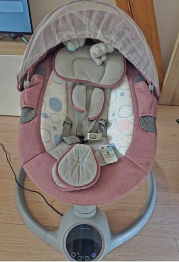 Balancelle bébé fille