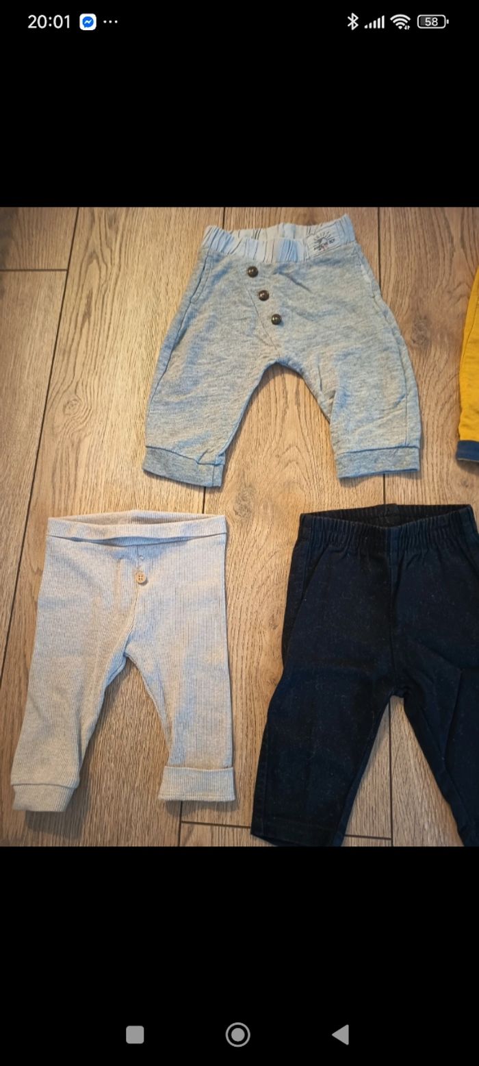 Lot de joggings taille 3 mois - photo numéro 2