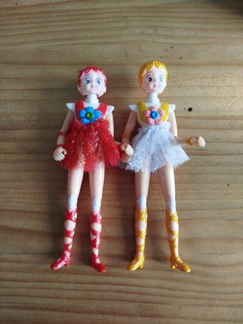 Lot de deux figures Manga