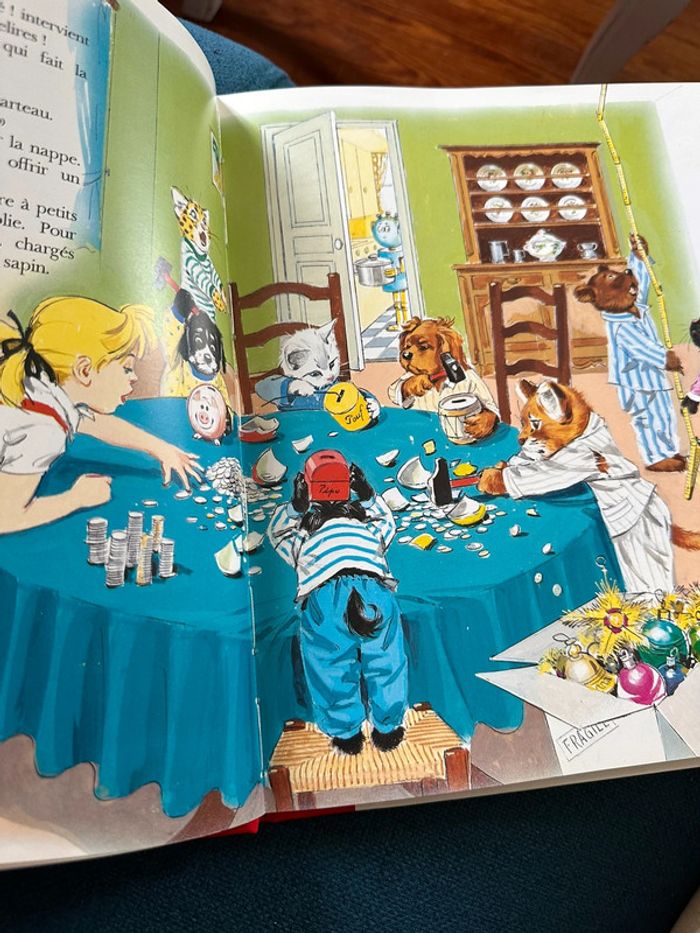 Livre album bd Pierre Probst collector relié rouge Caroline Le Noël fête - photo numéro 4