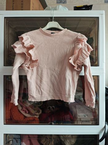 Le haut manches longues fille