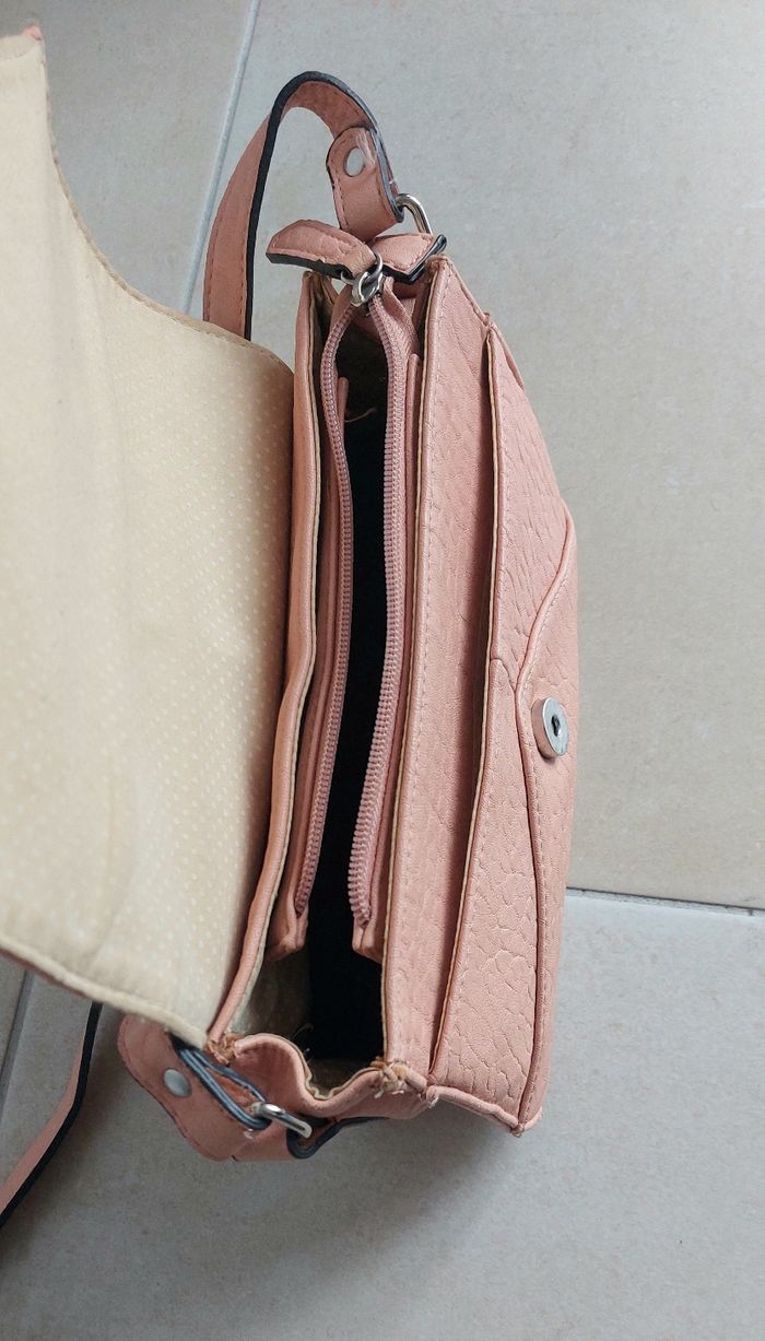 Sac en bandoulière rose - photo numéro 9