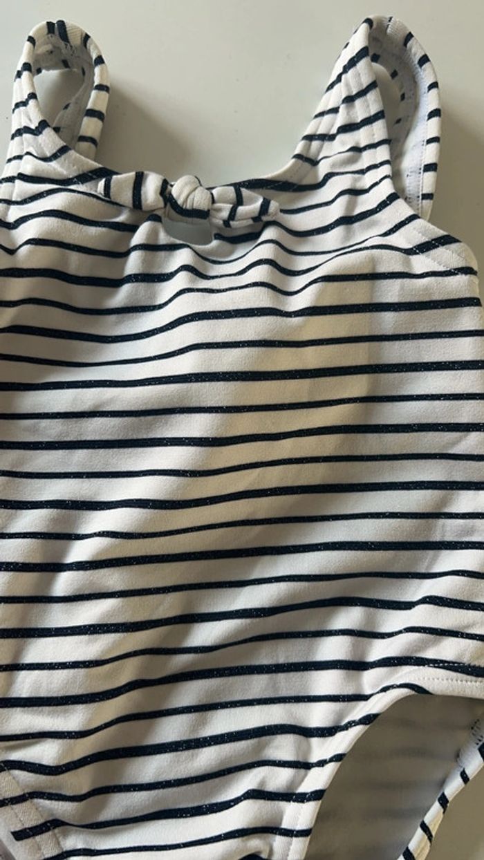 Lot de 2 maillot de bain tao 6 mois - photo numéro 4