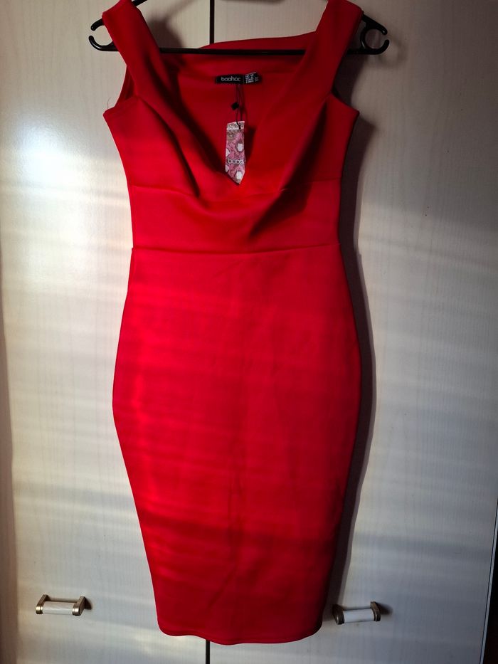 Robe rouge