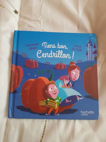 Livre tiens bon Cendrillon