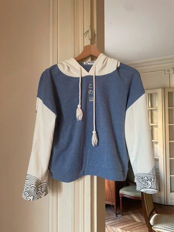Sweat à capuche court à motifs japonais Taille XS