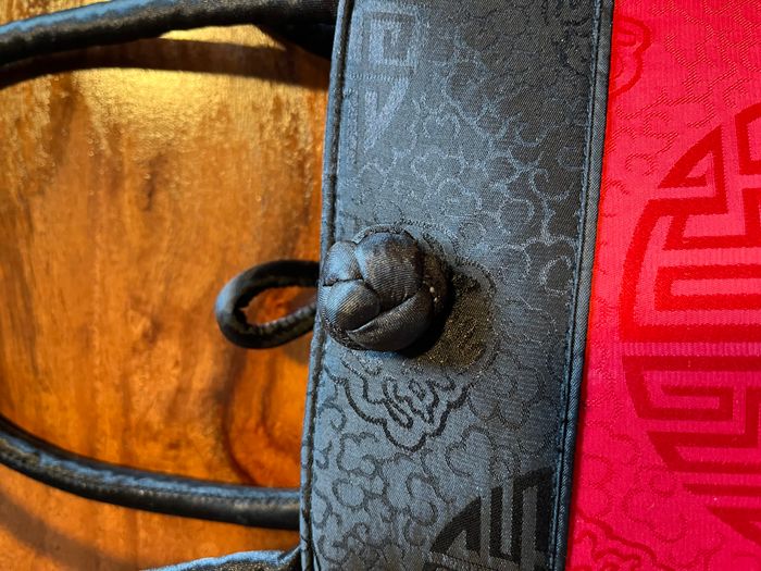 Superbe sac de soirée en soie - photo numéro 4