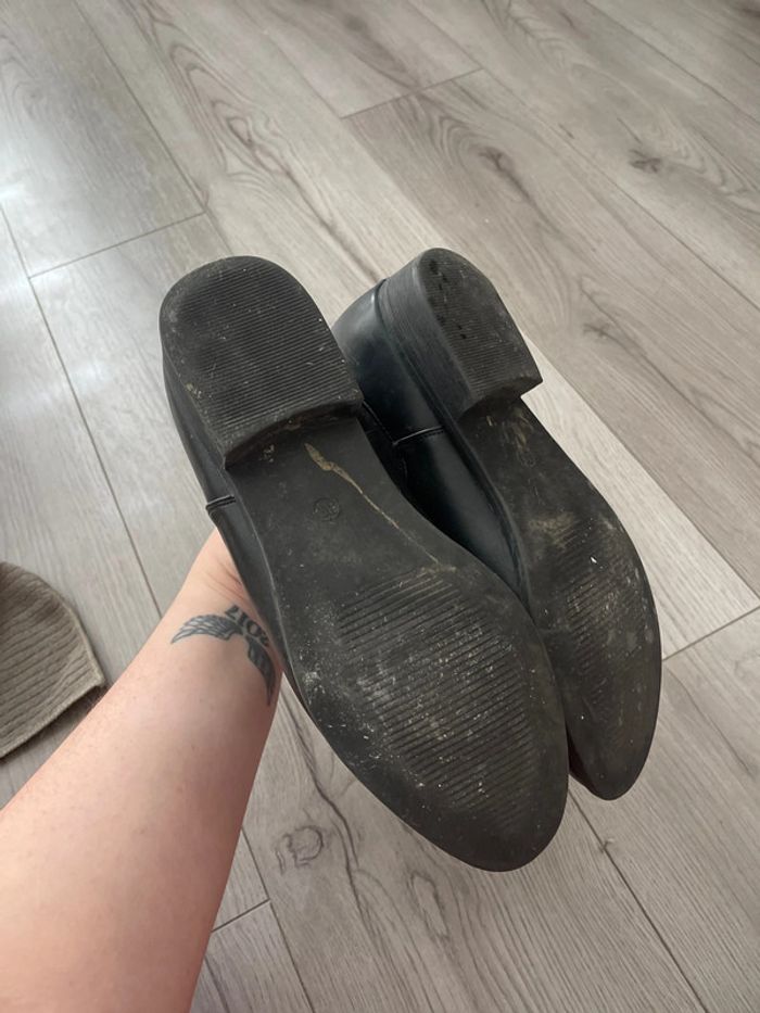 Bottines noires taille 41 en bon état - photo numéro 4