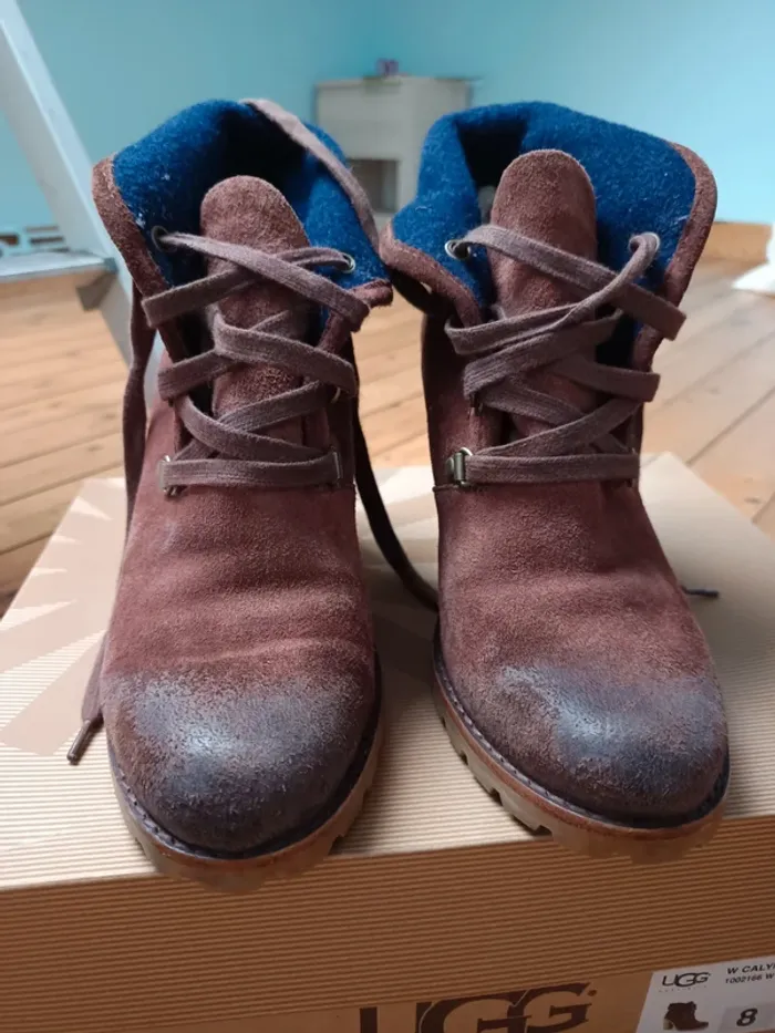 Chaussures UGG femme pointure 39
