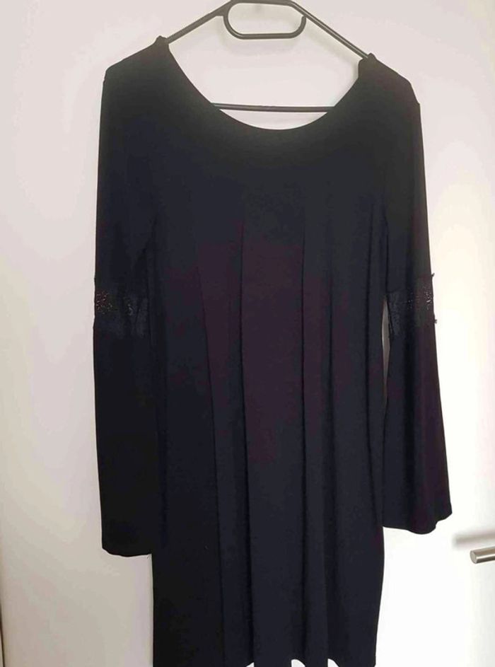 Robe noir bershka taille 38