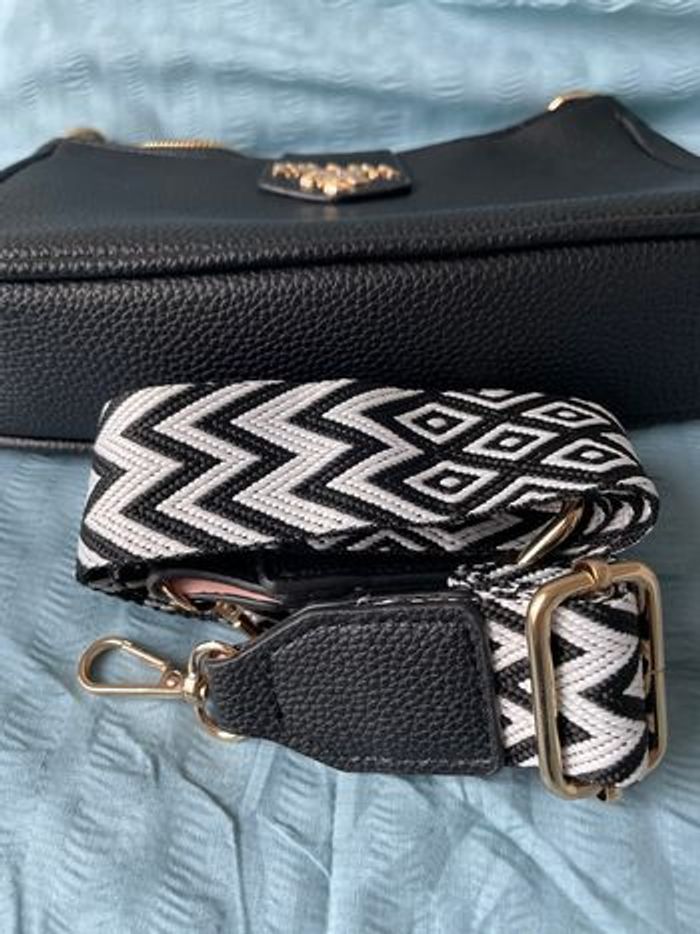 Sac pochette cuir - photo numéro 4