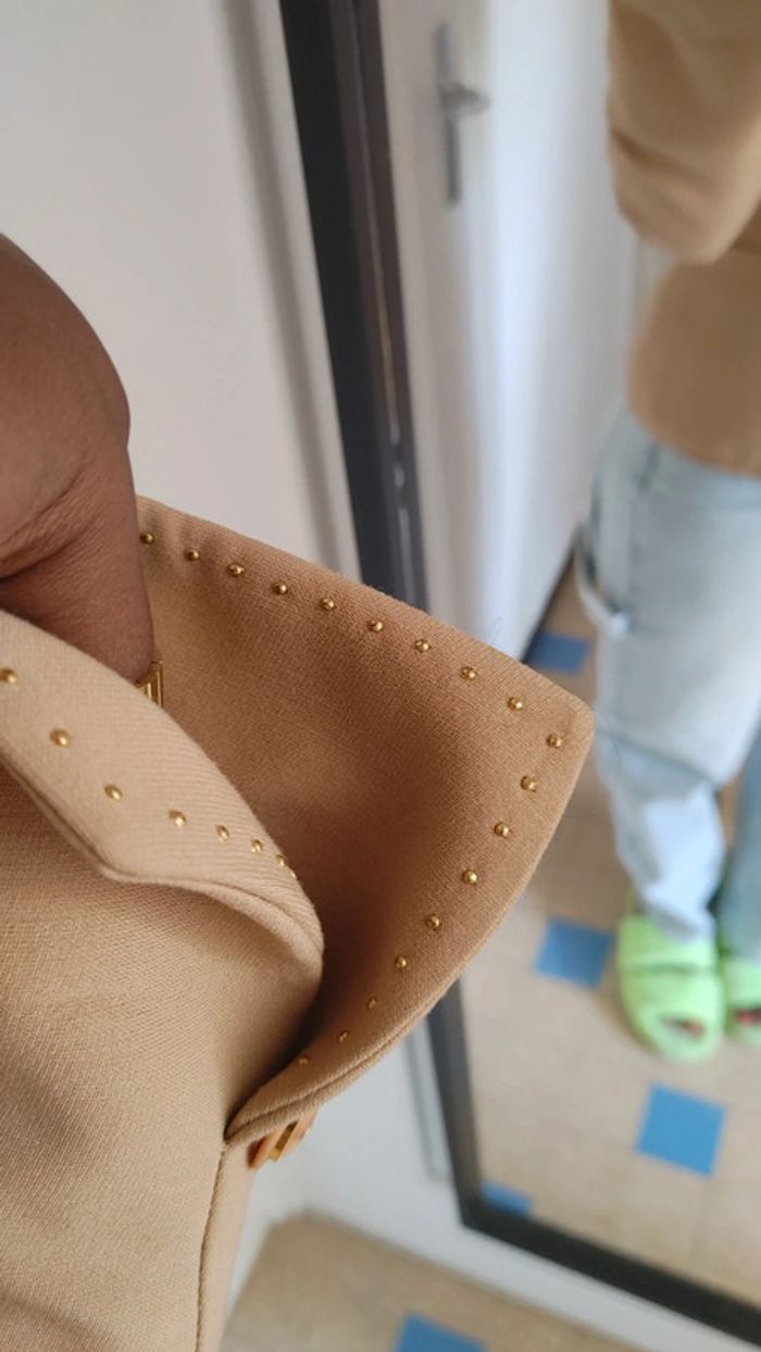 Magnifique Veste blazer cintrée en laine beige or épaules chic vintage - photo numéro 9