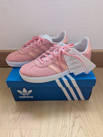 Adidas gazelle - taille 38 - neuve et authentique
