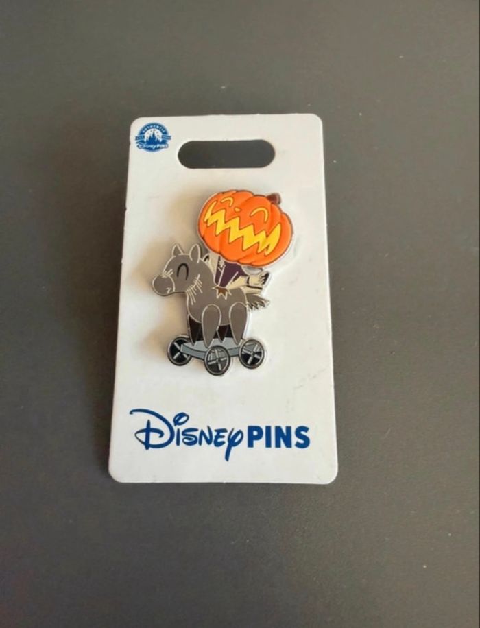 Pin’s broche Disney World usa Halloween Disney