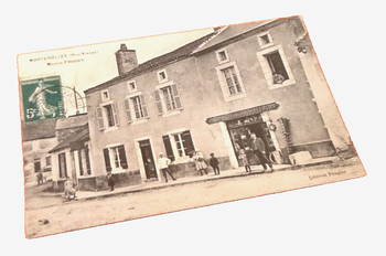 Carte postale ancienne Monterolles (Haute-Vienne) Maison Frugier