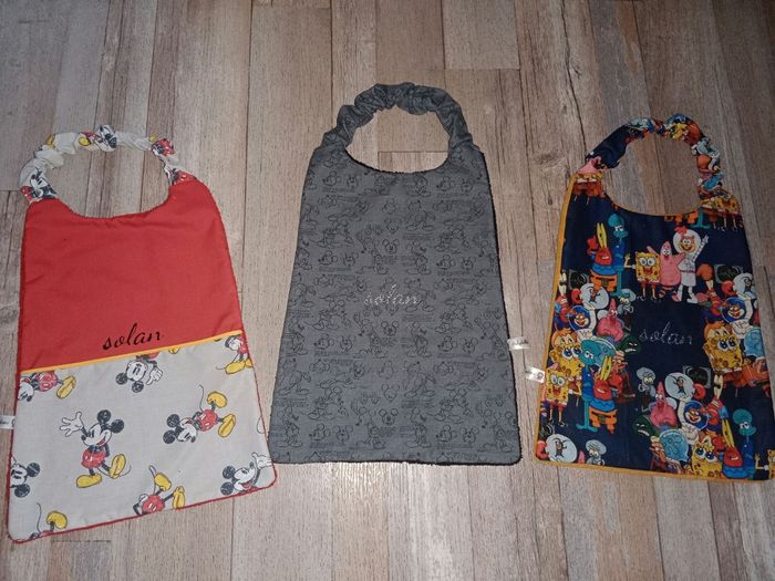 Bavoir maternelle