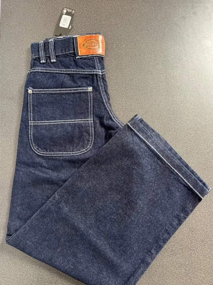 Dickies Loose Wave Jean large denim délavé