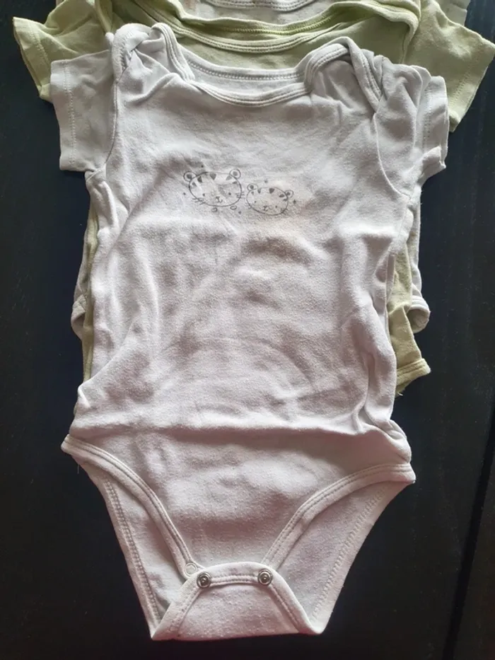 Bodie taille 18 mois
