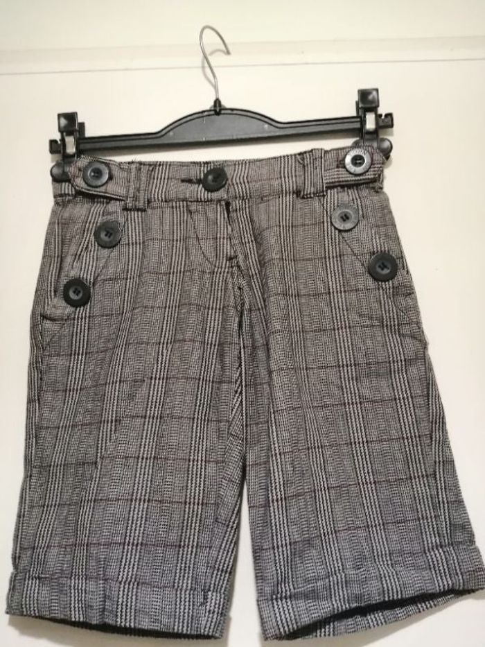 Short à carreaux On The Town. Taille 8ans.