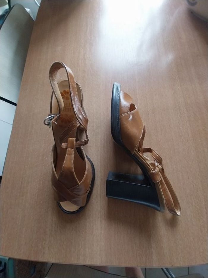 Sandales à talons
