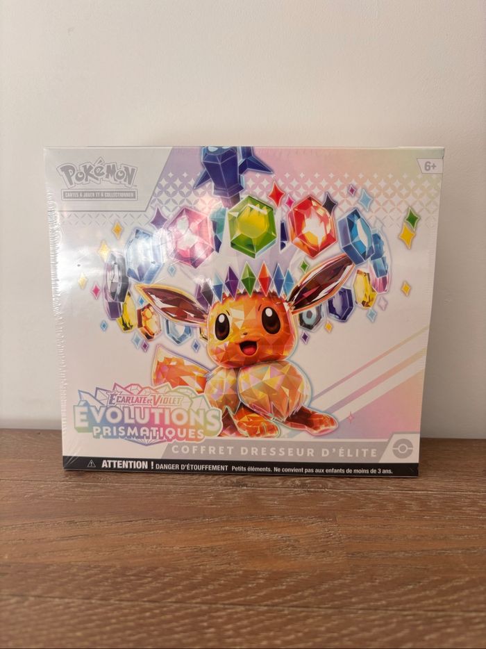 ETB Évolutions Prismatiques