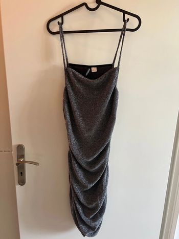 Robe argentée