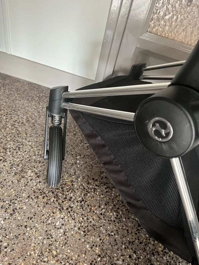 Poussette Cybex Priam 4 Platinum Trio - photo numéro 6