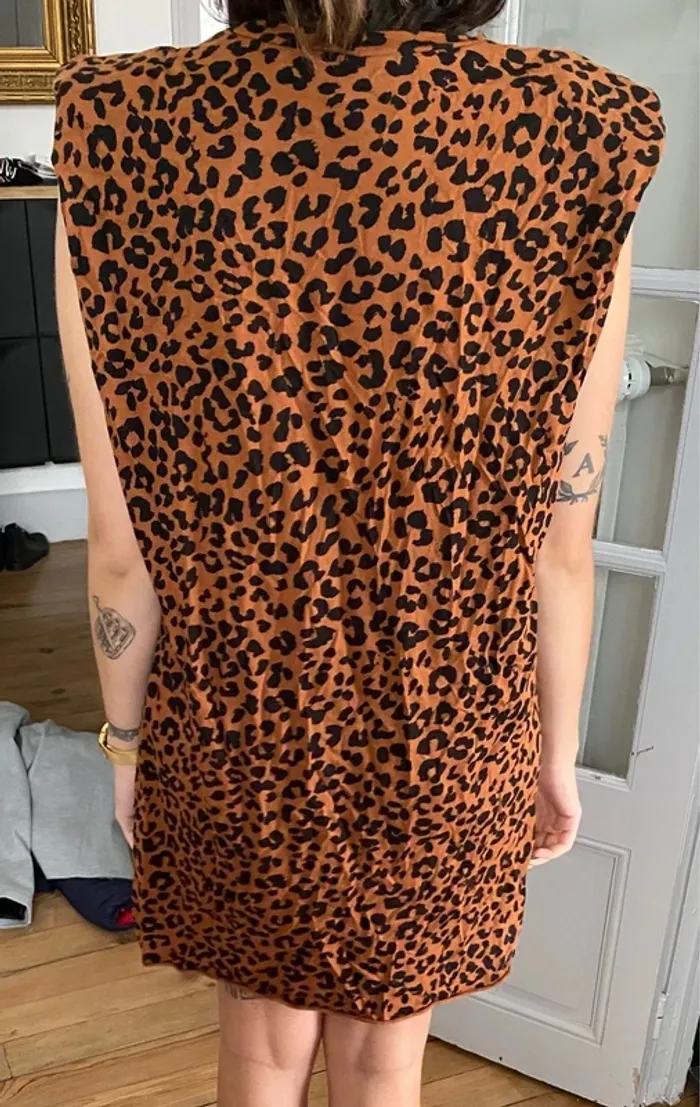 Robe tee-shirt léopard ASOS - photo numéro 2