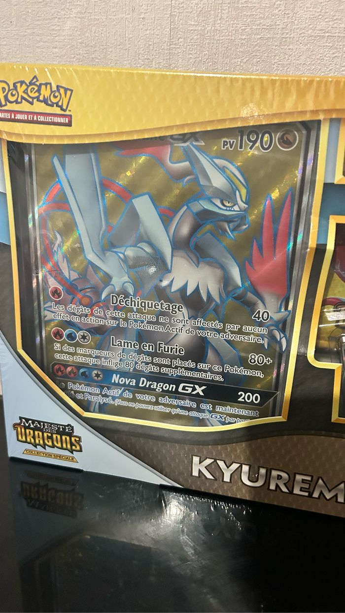 Pokémon coffret KYUREM Blanc Majesté des dragons - photo numéro 4