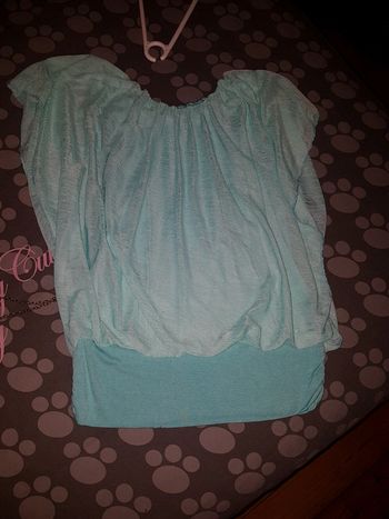 Haut léger bleu turquoise