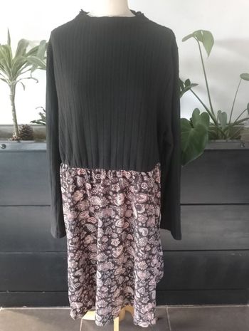 Robe d'hiver neuve Emery Rose