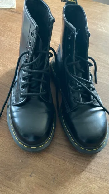 Dr Martens 41