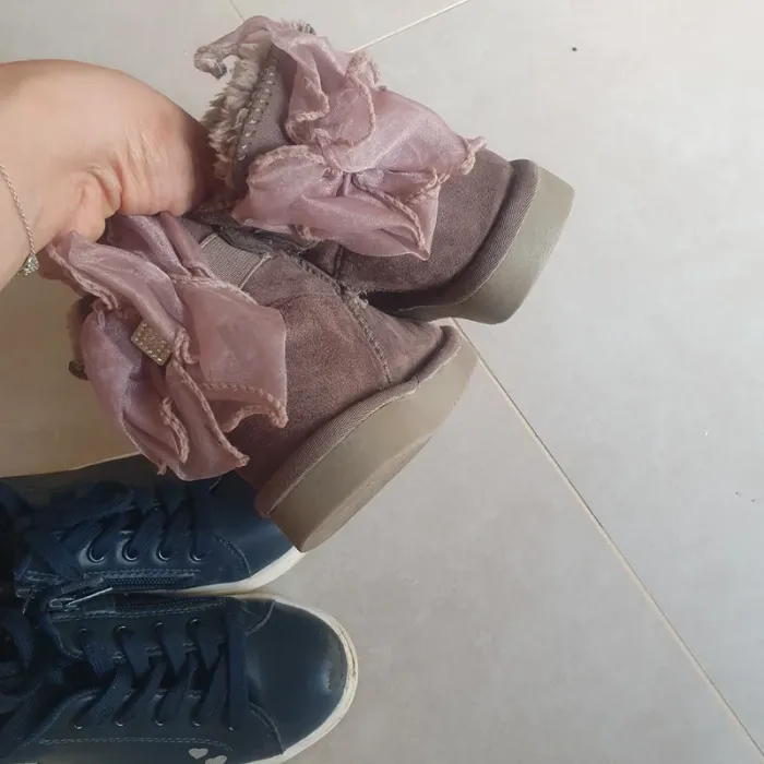 Lot 2 chaussures pointure 28 - photo numéro 5