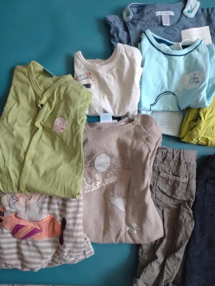 Lot de vêtements garçon taille 6 mois 19 articles - photo numéro 2