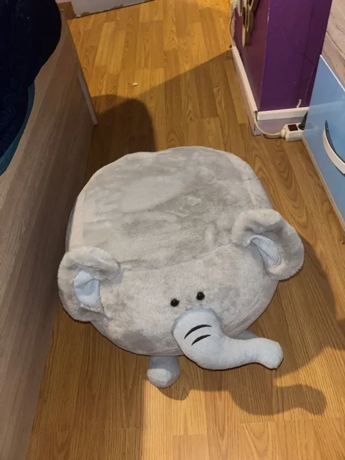 Pouf. - photo numéro 2