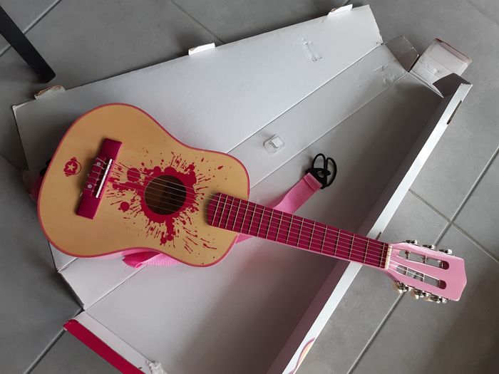 Guitare acoustique à corde enfant