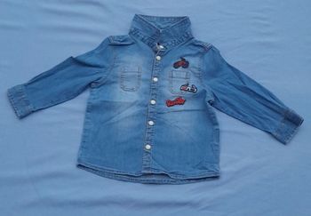 Chemise couleur jeans